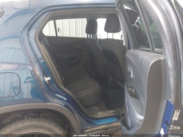 2020 CHEVROLET TRAX AWD LT 8