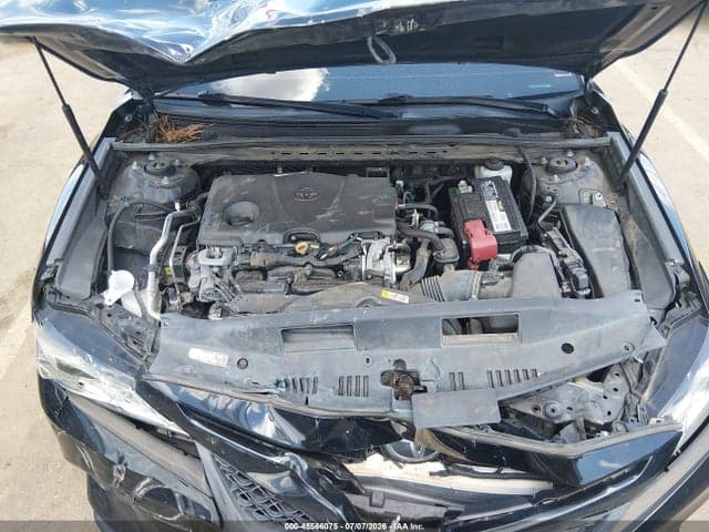 2020 TOYOTA CAMRY SE AWD 10
