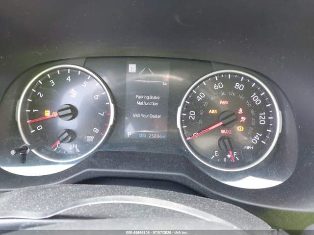 2020 TOYOTA RAV4 LE 7