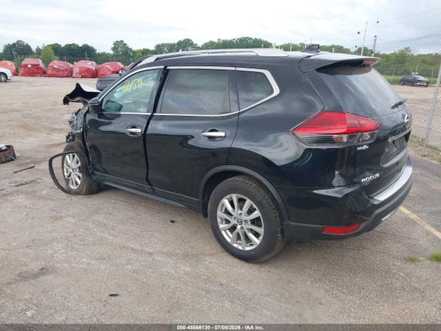 2017 NISSAN ROGUE SV 3