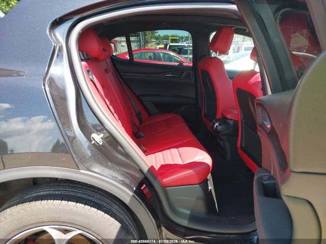 2024 ALFA ROMEO STELVIO SPRINT AWD 8