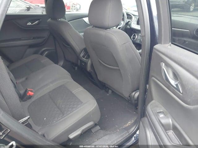 2020 CHEVROLET BLAZER AWD 2LT 8
