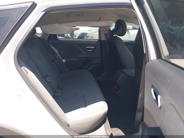 2025 KIA K4 EX 8