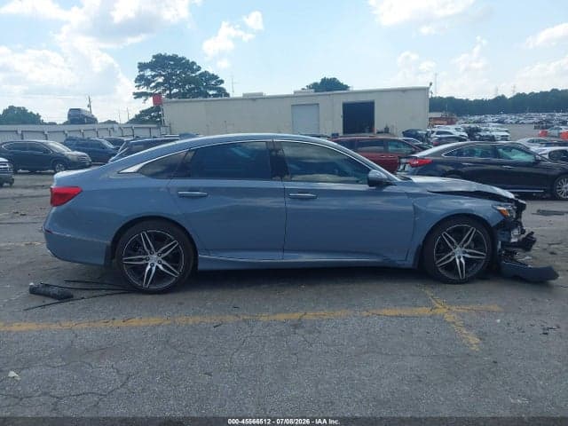 2022 HONDA ACCORD TOURING 13
