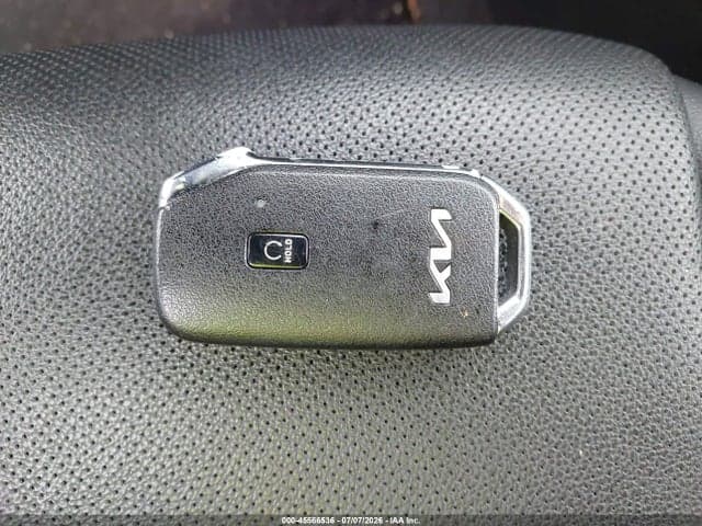2024 KIA SPORTAGE EX 11