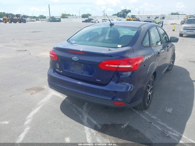 2017 FORD FOCUS SEL 4