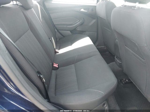 2017 FORD FOCUS SEL 8