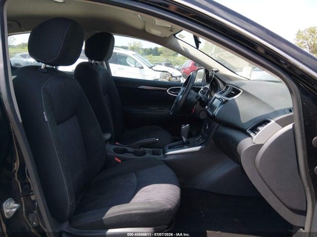 2019 NISSAN SENTRA SV 1