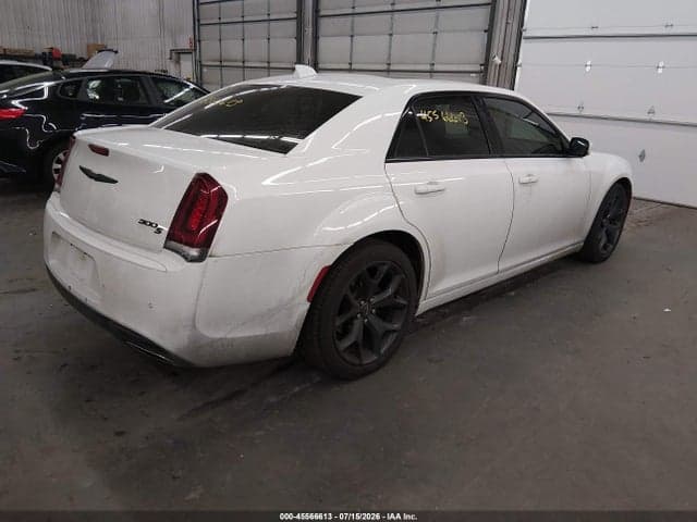 2022 CHRYSLER 300 S 4