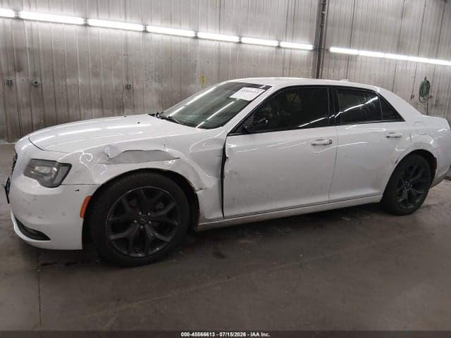 2022 CHRYSLER 300 S 6