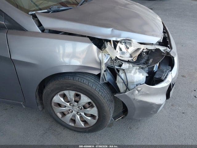2017 HYUNDAI ACCENT SE 15
