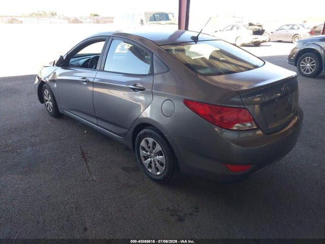 2017 HYUNDAI ACCENT SE 3