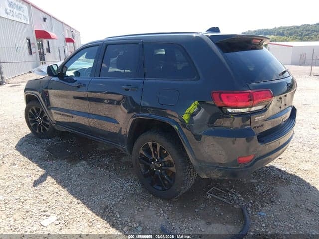2017 JEEP GRAND CHEROKEE ALTITUDE 3