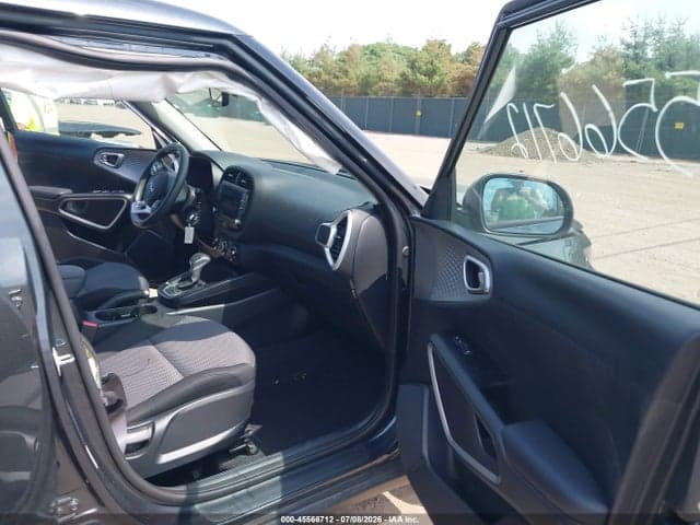 2025 KIA SOUL LX 5
