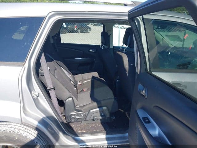 2018 DODGE JOURNEY SE 8