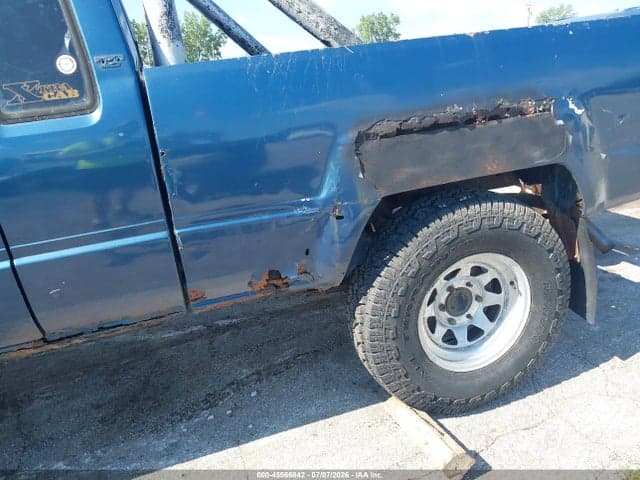 1985 TOYOTA PICKUP XTRACAB RN66 DLX 7