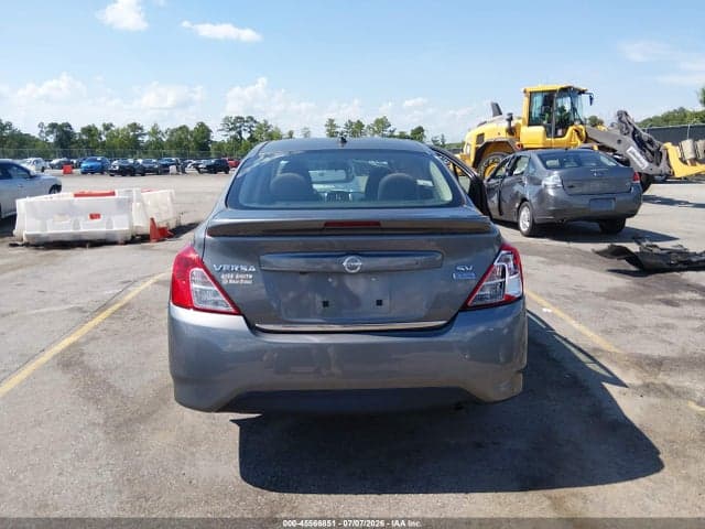 2017 NISSAN VERSA 1.6 SV 16