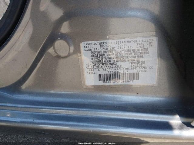 2017 NISSAN VERSA 1.6 SV 9