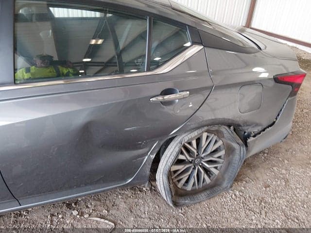 2024 NISSAN ALTIMA SV FWD 6