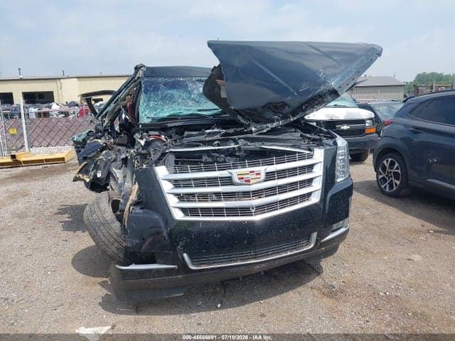 2017 CADILLAC ESCALADE LUXURY 11