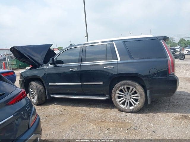 2017 CADILLAC ESCALADE LUXURY 13