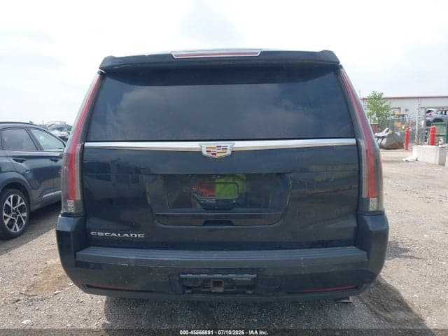 2017 CADILLAC ESCALADE LUXURY 15