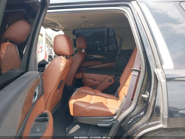2017 CADILLAC ESCALADE LUXURY 8