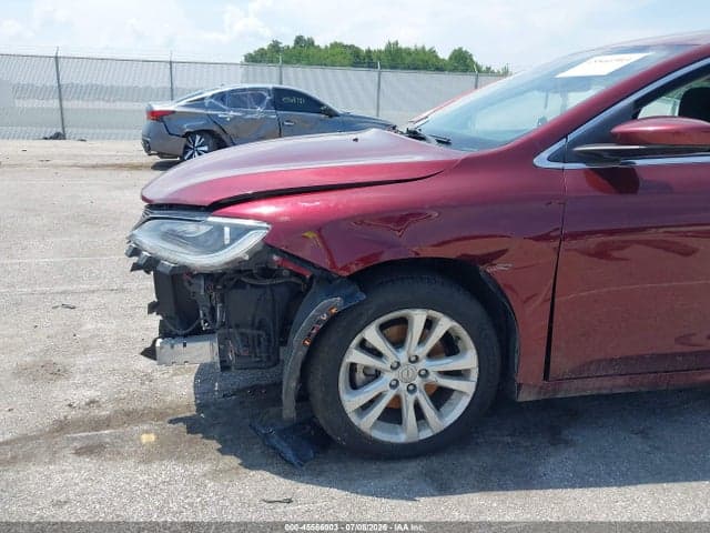 2017 CHRYSLER 200 TOURING 6