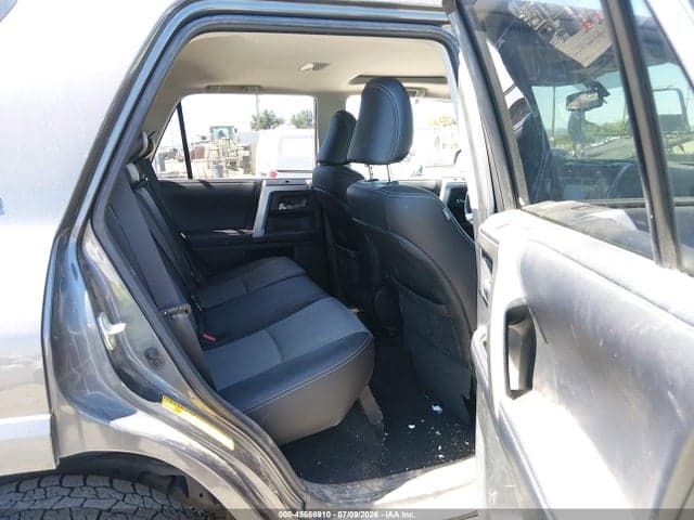 2018 TOYOTA 4RUNNER SR5 PREMIUM 8