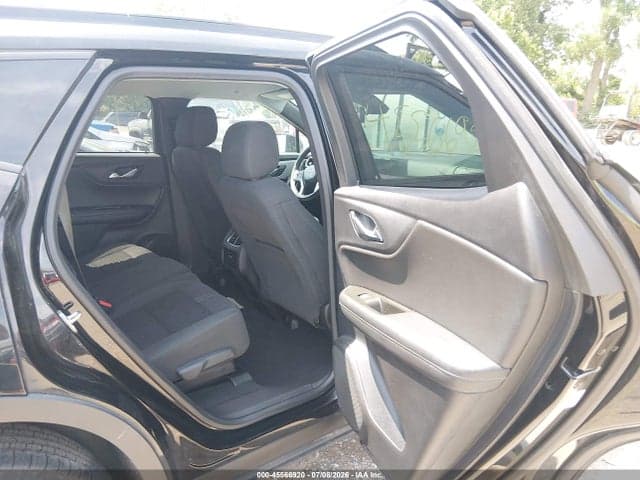 2022 CHEVROLET BLAZER FWD 2LT 8