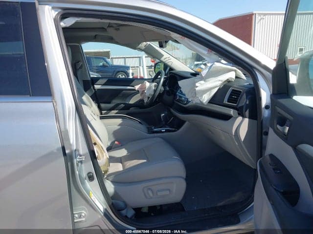 2019 TOYOTA HIGHLANDER XLE 5