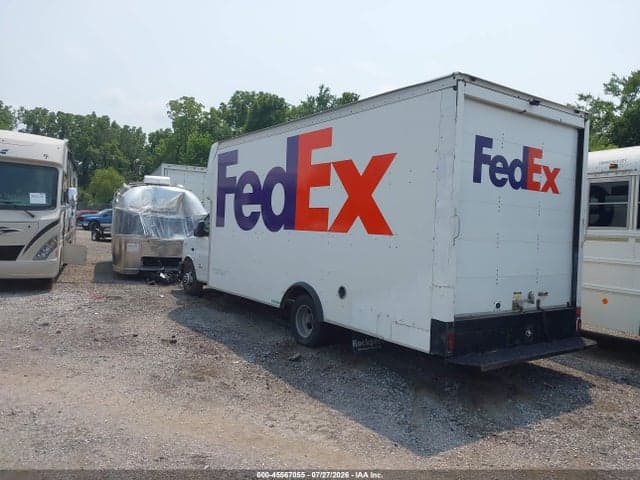 2018 GMC SAVANA CUTAWAY 4500 VAN 3