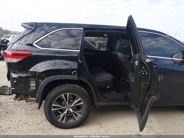 2018 TOYOTA HIGHLANDER LE PLUS 8