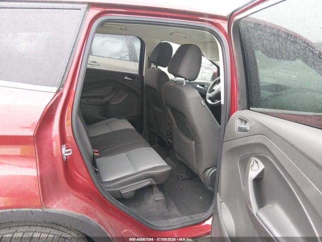 2017 FORD ESCAPE SE 8
