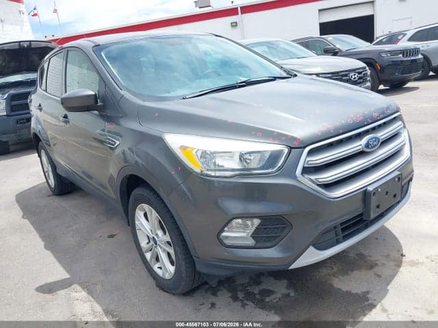 2017 FORD ESCAPE SE 1