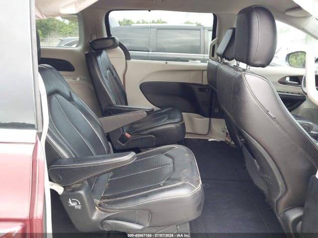 2021 CHRYSLER VOYAGER LXI 8