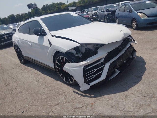 2019 LAMBORGHINI URUS 1