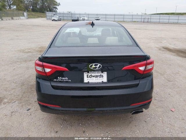 2017 HYUNDAI SONATA SE 16