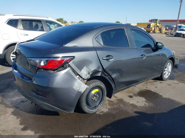2017 TOYOTA YARIS IA 4