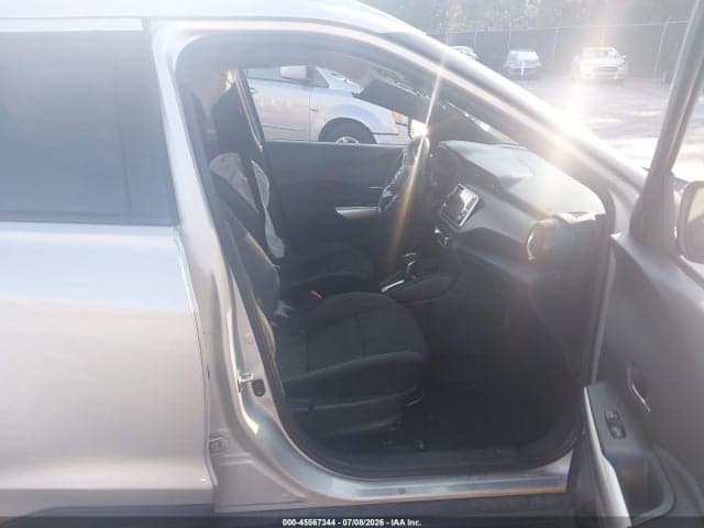 2020 NISSAN KICKS SV XTRONIC CVT 5