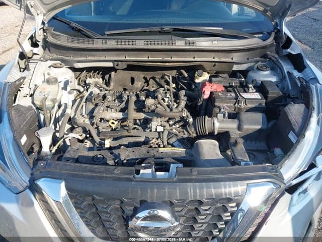 2020 NISSAN KICKS SV XTRONIC CVT 10
