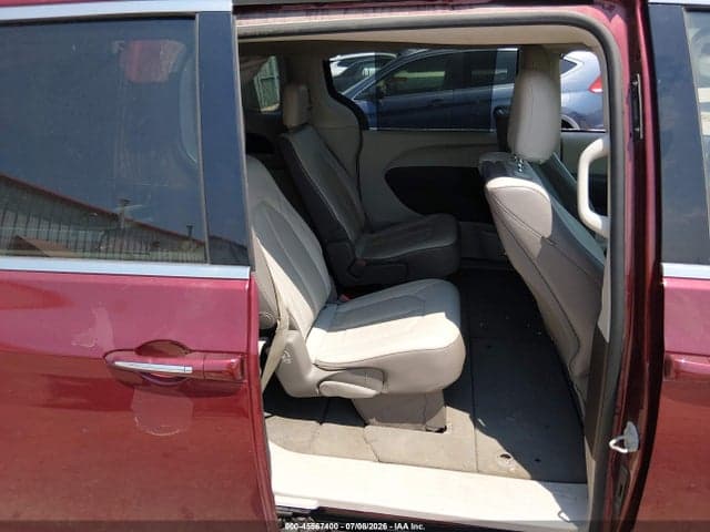 2017 CHRYSLER PACIFICA TOURING-L PLUS 8