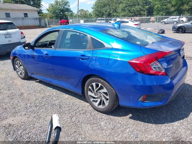 2017 HONDA CIVIC EX 3