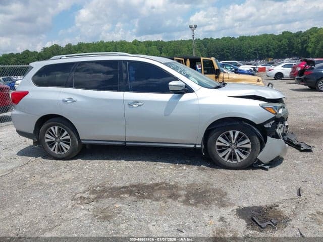 2019 NISSAN PATHFINDER S 13