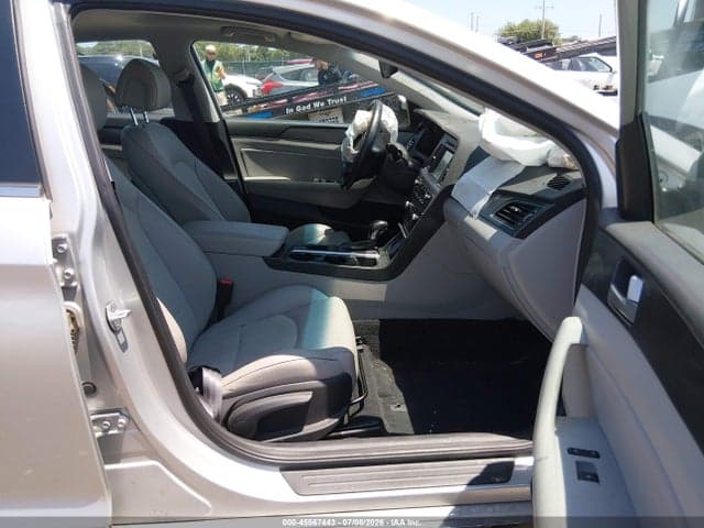 2017 HYUNDAI SONATA SPORT 5