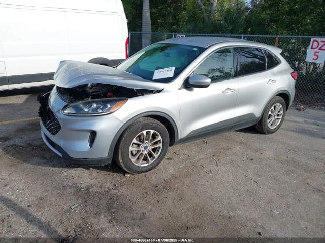2020 FORD ESCAPE SE 2