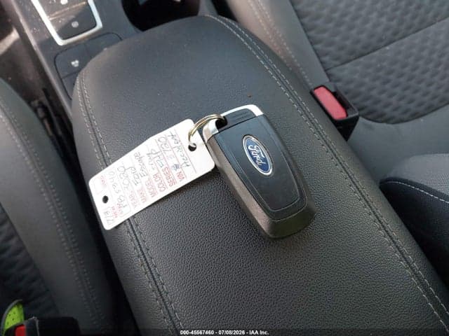 2020 FORD ESCAPE SE 11