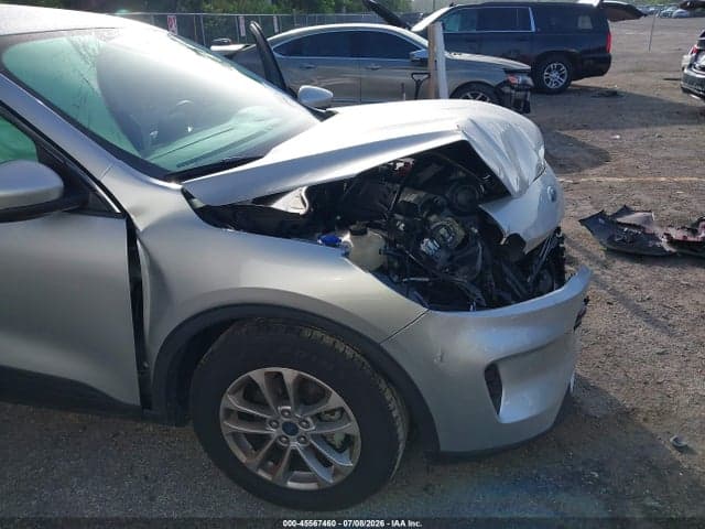 2020 FORD ESCAPE SE 6