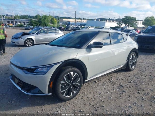 2022 KIA EV6 WIND 2