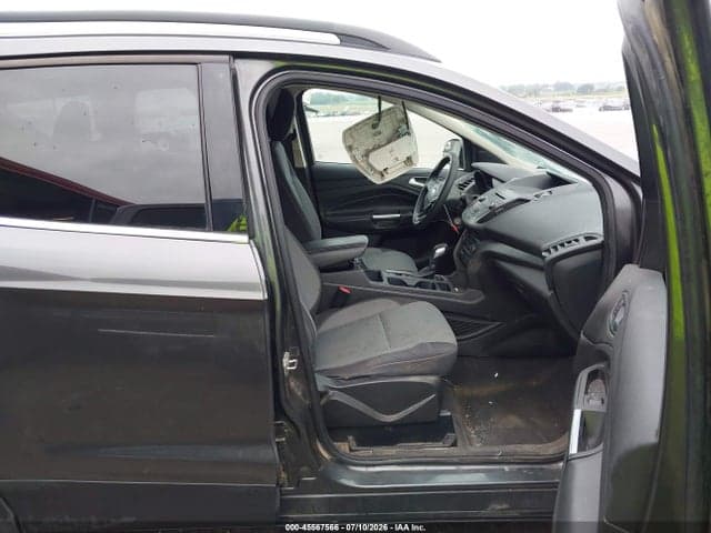 2018 FORD ESCAPE SE 5